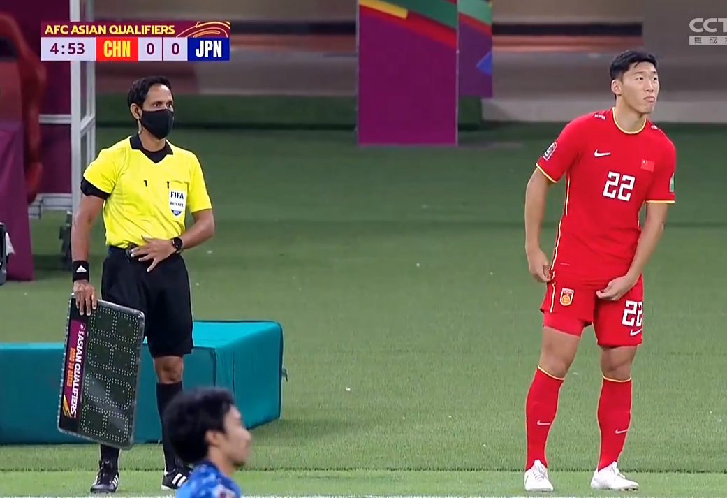 张琳芃最新伤情:腰间盘和脊椎韧带损伤!缺阵不影响国足打越南