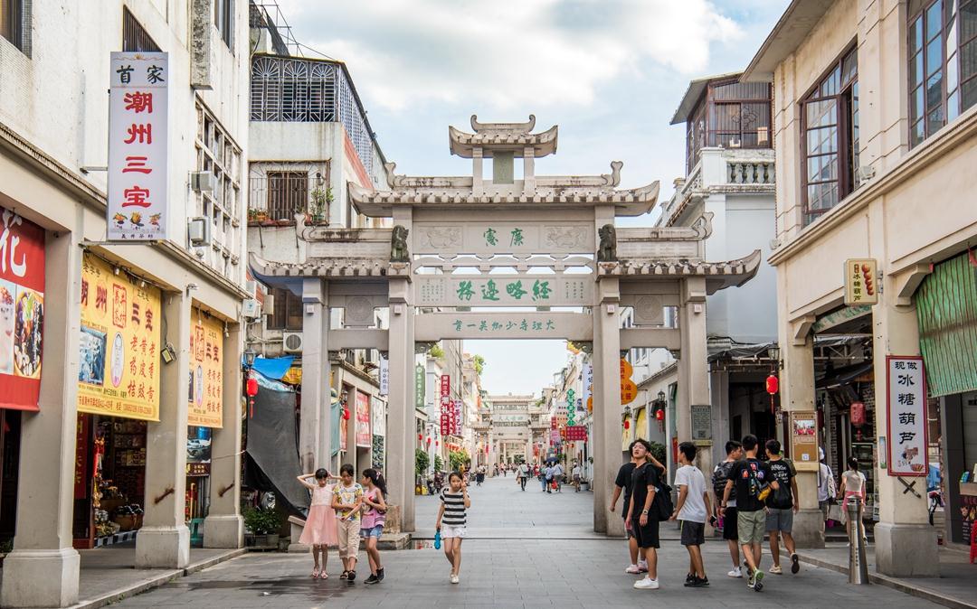 中国牌坊最多的街道,位于广东潮州,中西混搭成为网红景点__财经头条