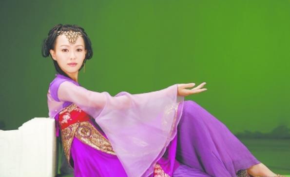 《仙剑3》十年了,原来当年海报是这样拍的,网友:龙葵牺牲太大