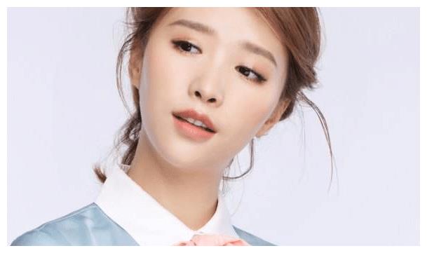 她的老公叫百克力给儿子起名为巧克力让人感觉特别搞笑