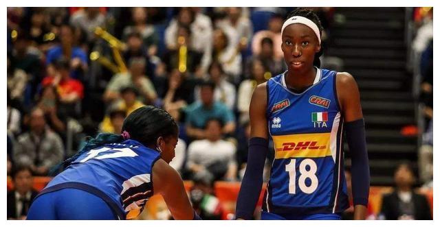 女排"争吵事件",2大黑人球星大打出手,艾格努和队友闹不愉快