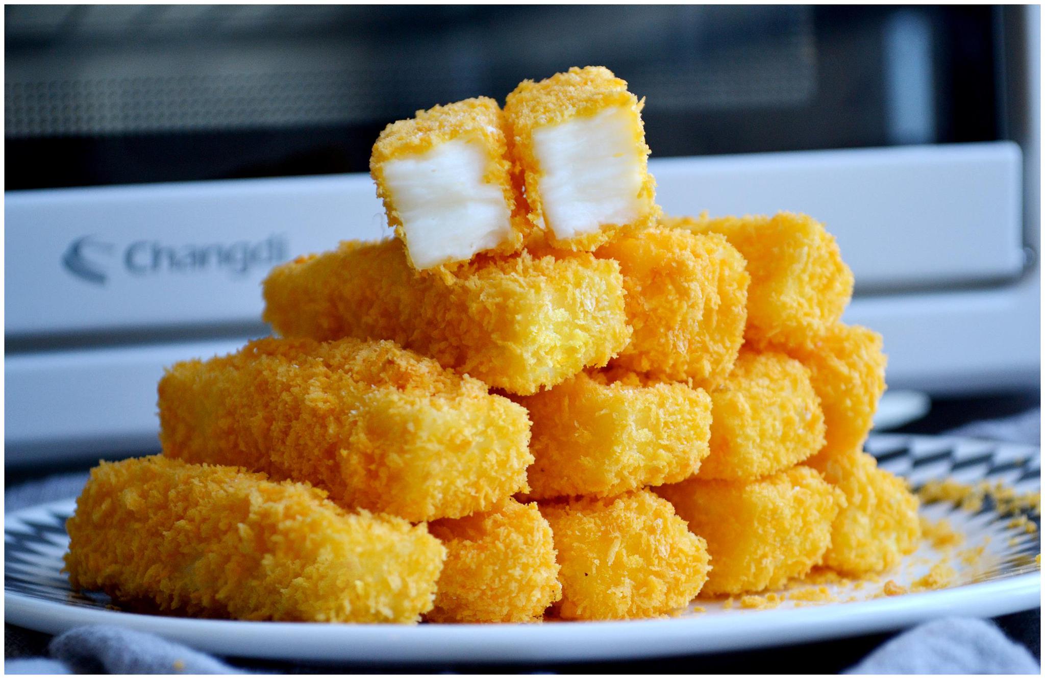 脆皮鲜奶原来制作这么简单,自己做出来的味道感觉更美!