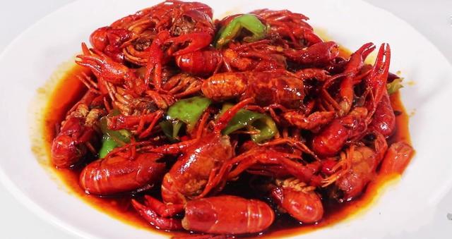 教你做川味麻辣小龙虾,麻辣鲜香,肉质鲜嫩,在家让你吃到过瘾__财经