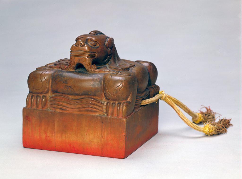 故宫现在有多少块传国玉玺?放在交泰殿,参观的时候您留意!__财经头条