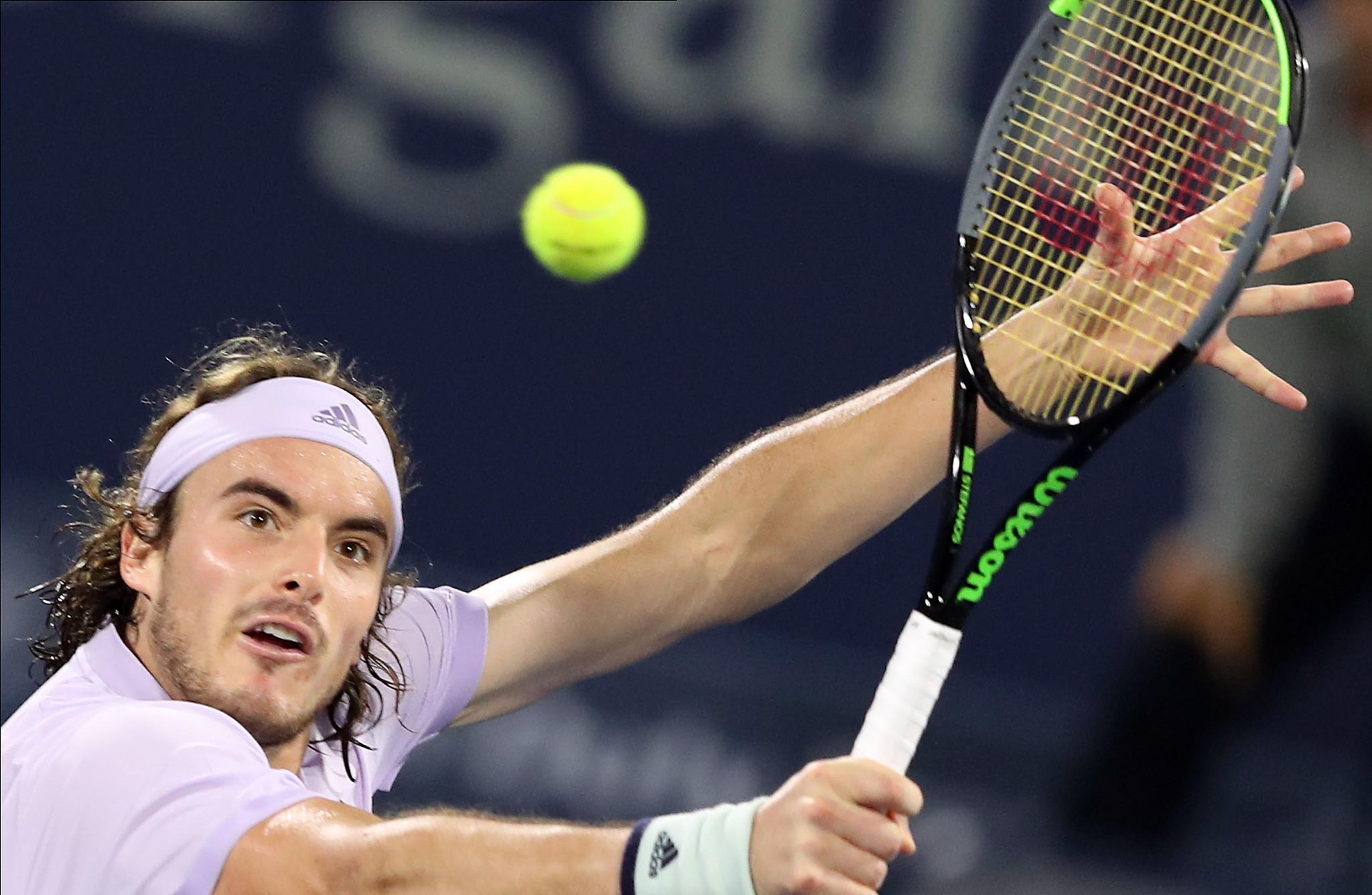 当日,在阿联酋迪拜举行的atp迪拜网球锦标赛男单半决赛中,希腊选手