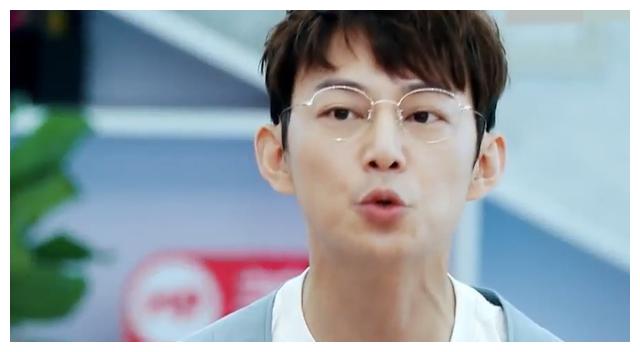 16年前,演员张正镇被年糕堵塞呼吸道身亡,那场综艺终毁了他一生