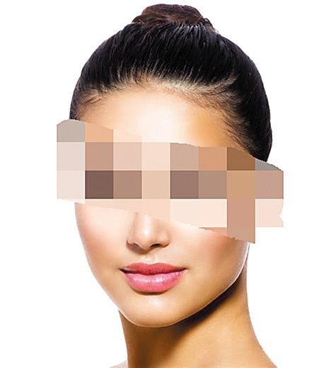 激光打码扑克识别技巧 扑克牌镭射工艺全解析