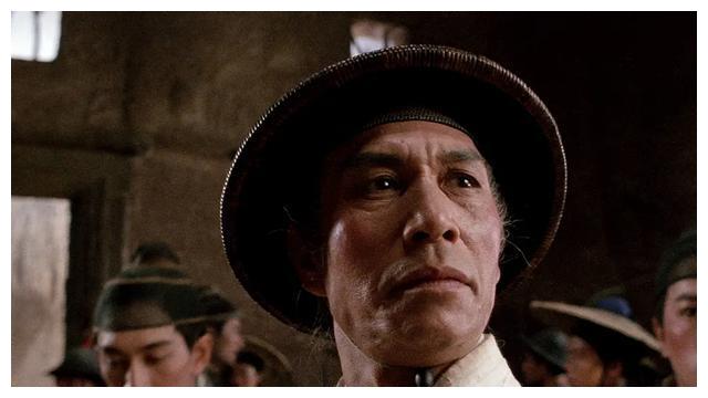 刘洵:罗家英的老师,留胡子忠没胡子奸,堪称影坛"千面如来"