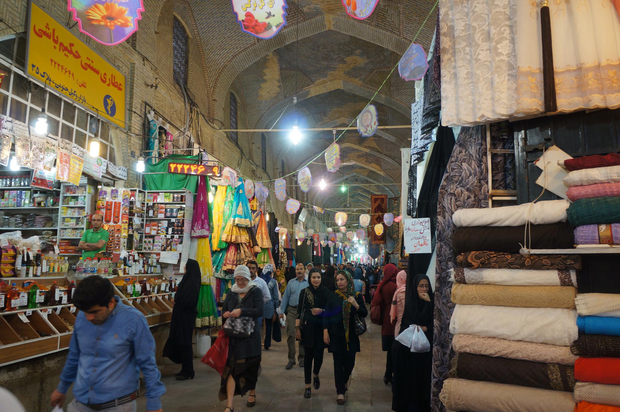 游览 西亚 伊朗 设拉子 瓦基尔大巴扎