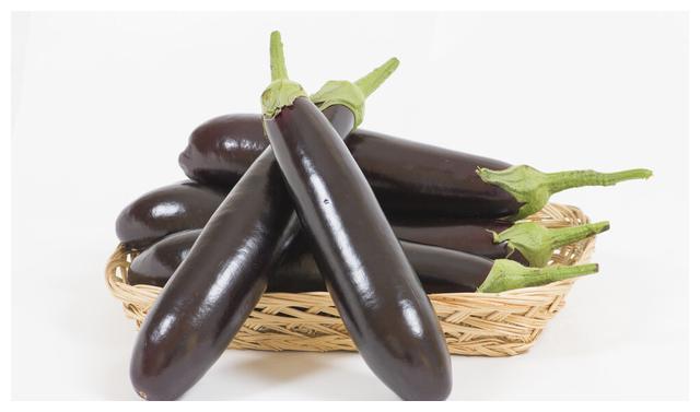 长茄子弯的好还是直的好营养味道差别大买错不好吃别不懂