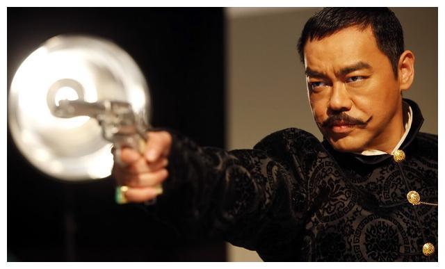 专访香港电影导演尔冬升我和麦兆辉庄文强合作窃听风云