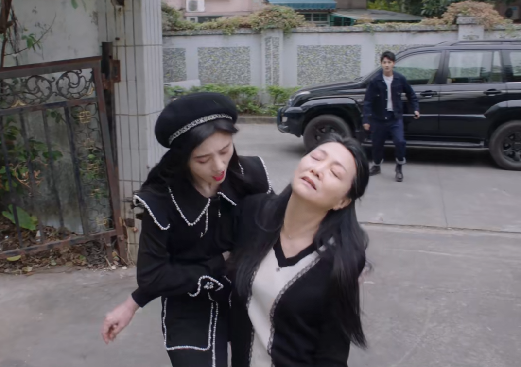 又是一部天雷滚滚的国产烂剧？编剧被观众痛批：找个班上吧休闲区蓝鸢梦想 - Www.slyday.coM