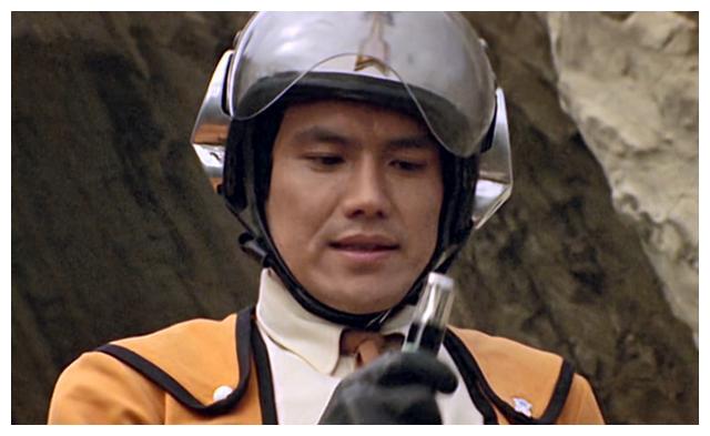 初代奥特曼第37集,怪兽总进攻,早田进骂醒伊初队员呗宁娱乐说 2020-07