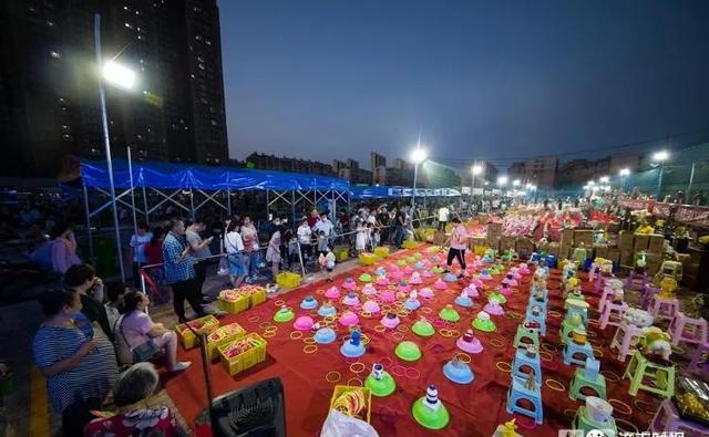 今晚,济南又一大型夜市正式营业,具体位置在这