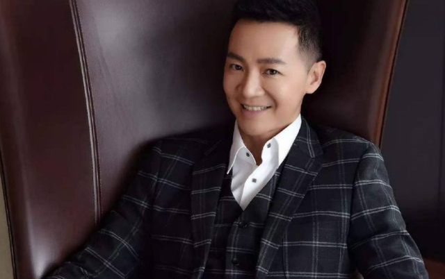 他曾主持同一首歌红过朱军却因蔡琴丢了工作又被曝耍大牌