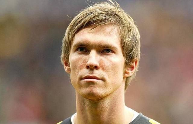 赫莱布:白俄罗斯是现在唯一能踢球的地方,梅罗可以来这里