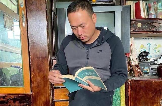 千万粉丝的张同学，再一次拒绝公司签约，从之前的500万提到2千万休闲区蓝鸢梦想 - Www.slyday.coM