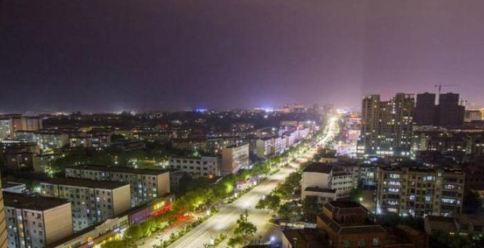 深圳历年gdp_广东21个城市去年GDP数据出炉,深圳位于首位