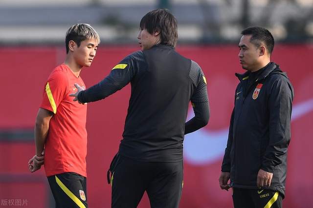 1比1！李霄鹏3场不胜，泰山国脚乌龙，博主质疑：国内热身也平？休闲区蓝鸢梦想 - Www.slyday.coM