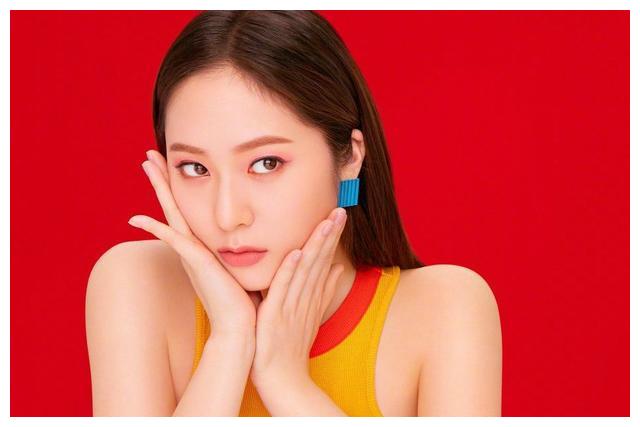 网曝创4青3导师郑秀晶lisa线上视频指导刘逸云到场参加录制