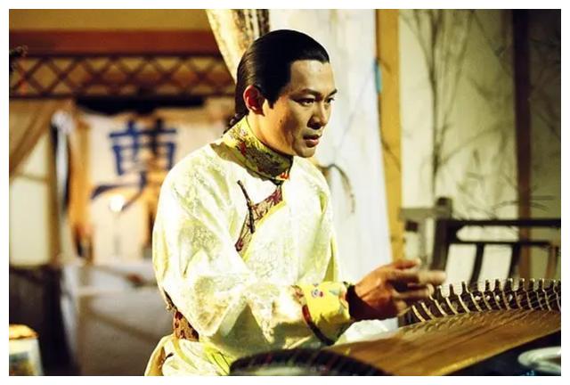 tvb男星江华婚内和邓萃雯传绯闻44岁患抑郁症今卖保险为生