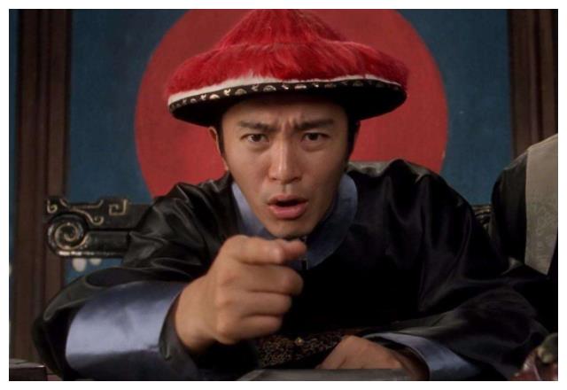 从无名小卒到一代喜剧传奇的蜕变之路