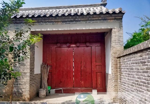 北京延庆长城脚下四合院14间房民宿首选租金从9万降到8万