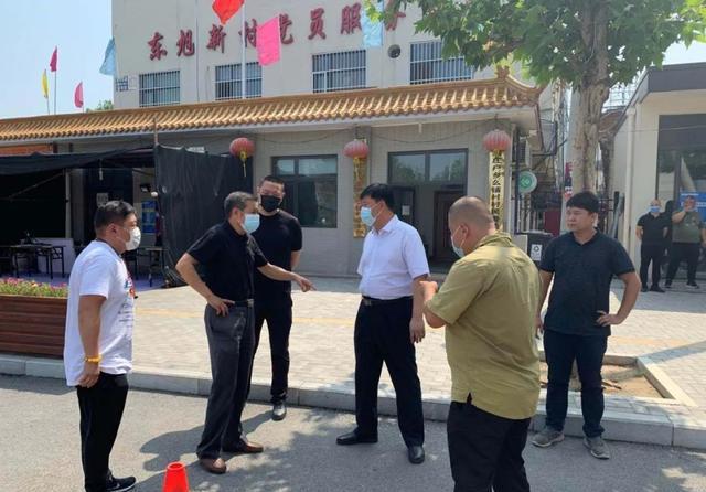 立足问题强化整改,朝阳黑庄户乡开展人居环境整治检查行动