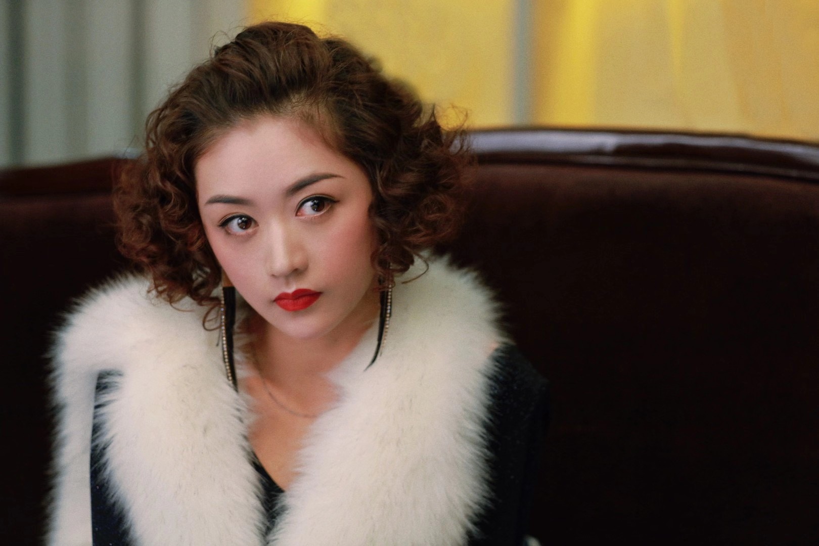 电影《火山地狱》热映 张璐瑶化身小丽洞悉生活百态