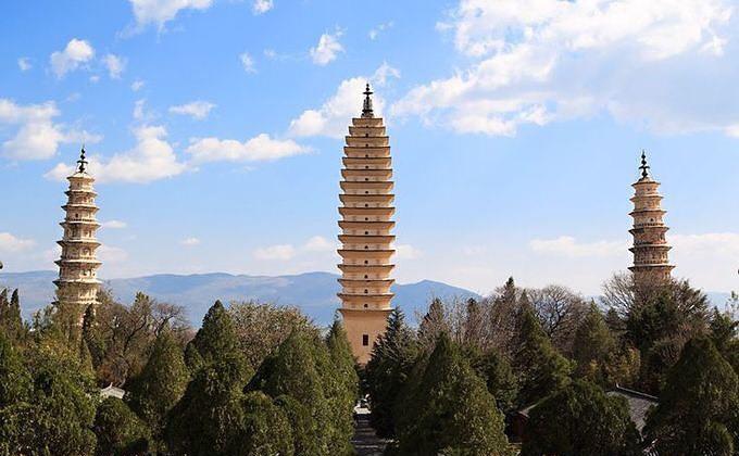 大理三圣塔游记