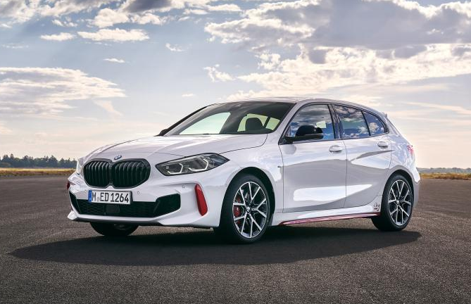 关键词: 新车计划宝马华晨宝马宝马1系我要反馈