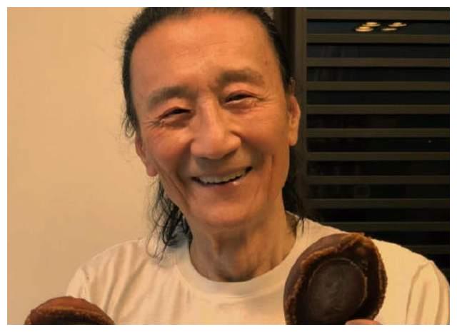 谢贤与女友coco分手后,被曝与前妻甄珍旧情复燃,获网友祝福|谢贤|甄珍