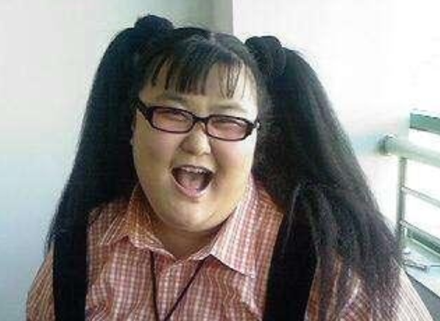 执意减肥后无戏可拍,却意外收获美好爱情|谢晶晶|周星驰|减肥_新浪