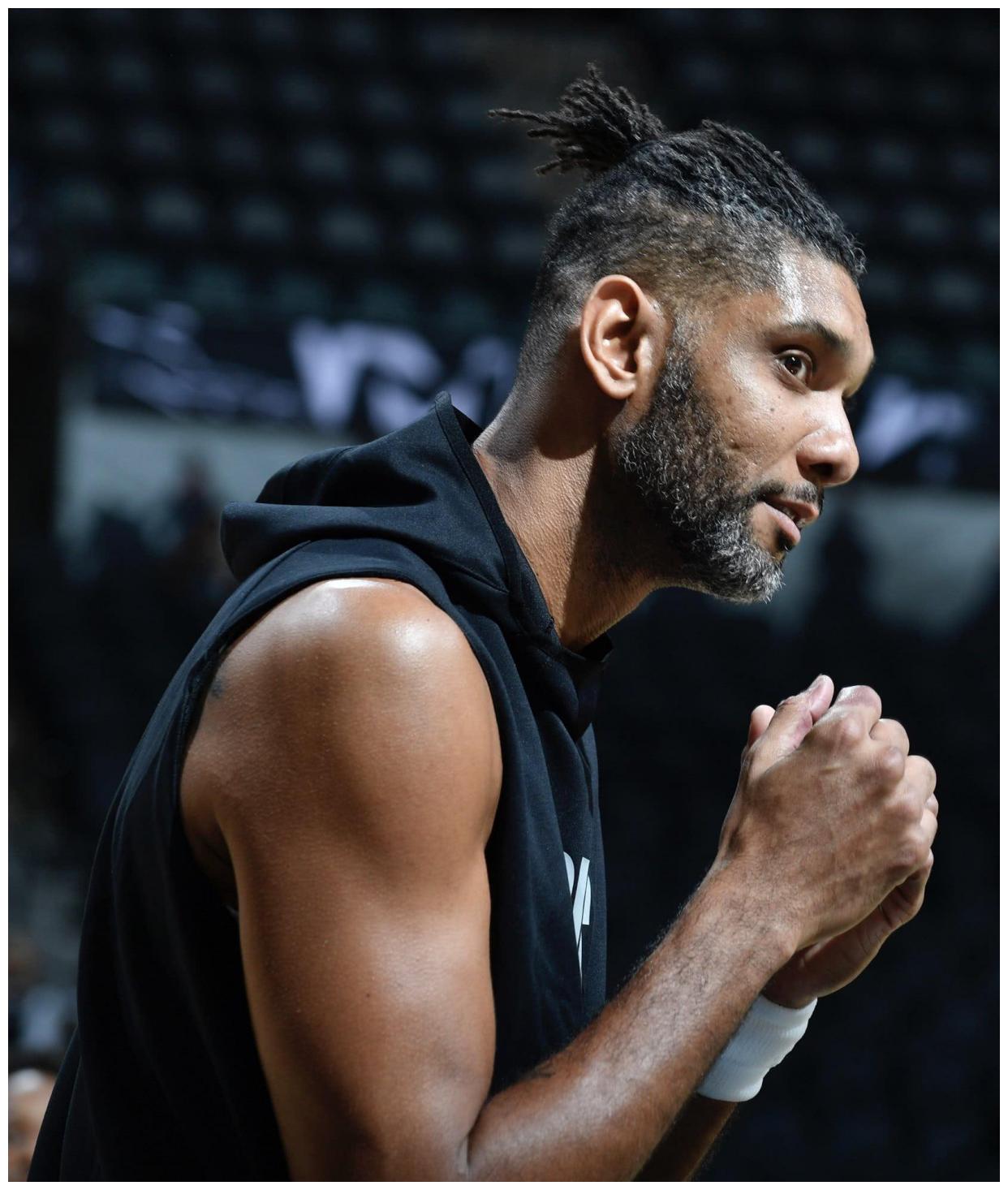 邓肯教练首秀成功波波维奇退役后他才是教练位置上的最佳人选