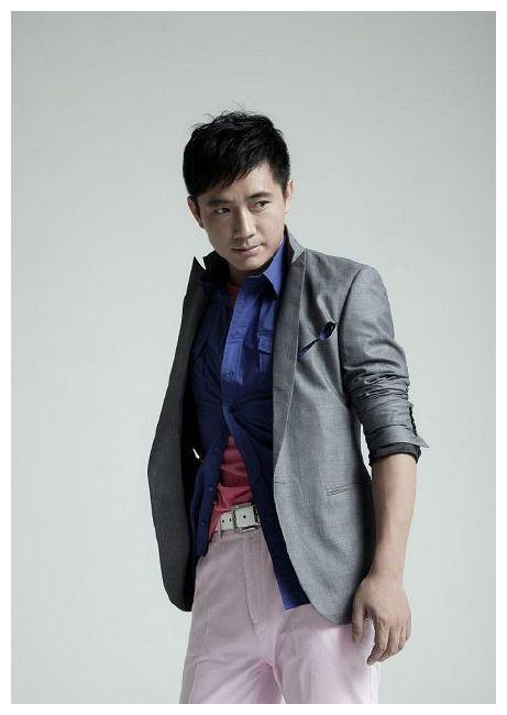 《外来媳妇本地郎》当中康祈耀扮演者彭新智,剧中的第一帅哥