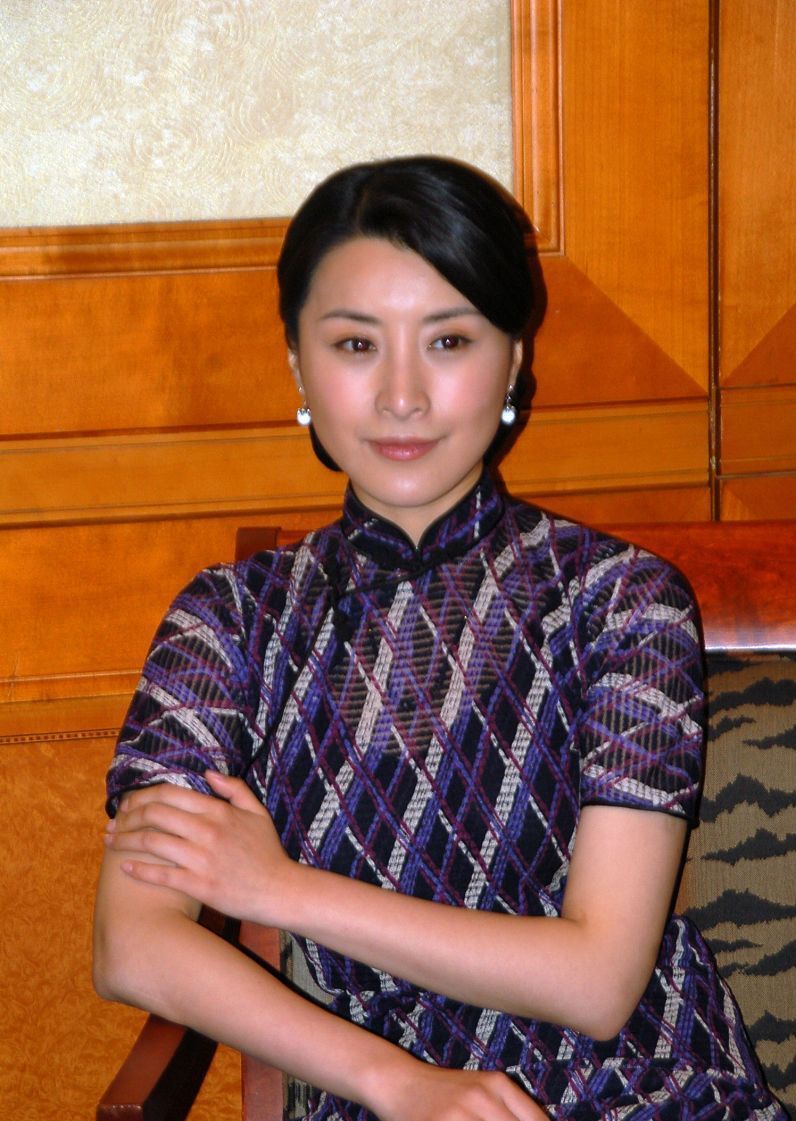 王雅捷——演绎了不同的人物,时而淳朴,时而美艳,时而悲情