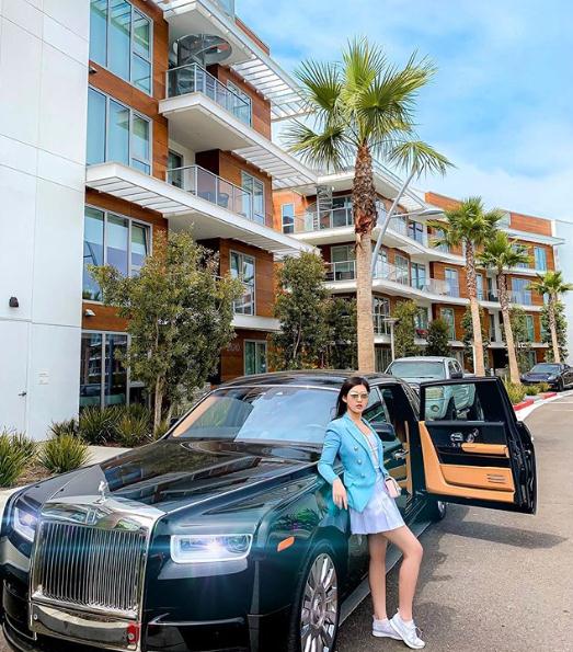 同样都是富二代,看看王思聪的豪车,再看看越南女富婆家里的豪车