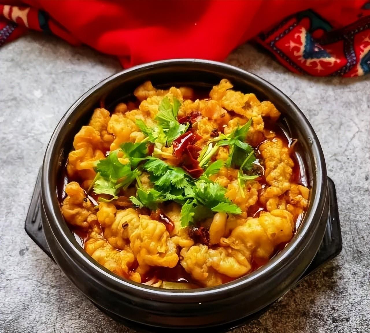 水煮小酥肉麻辣诱人小酥肉酥软入味儿好吃到停不下来