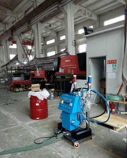 小口径管道内壁防腐_聚脲喷涂机价格表