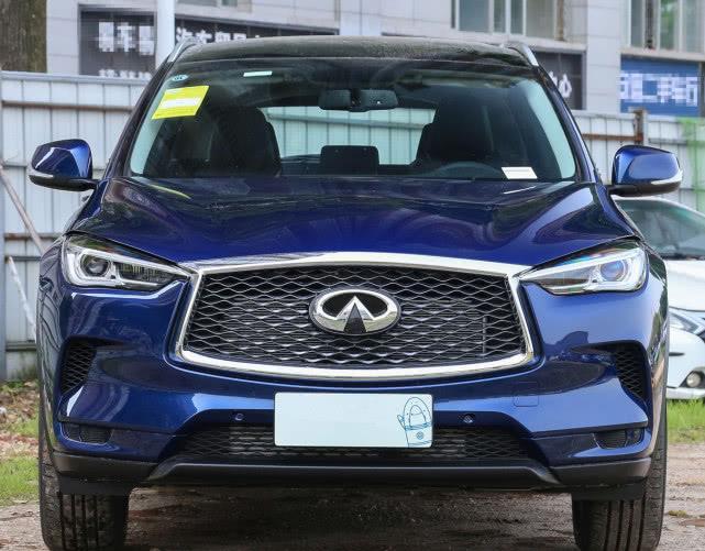 英菲尼迪qx50作为一款豪华中型车,它的官方指导价格定在了33.