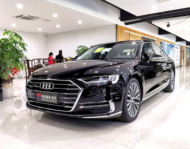 19款奥迪a8l"豪华型"到店:包牌仅78万了,是否划算?