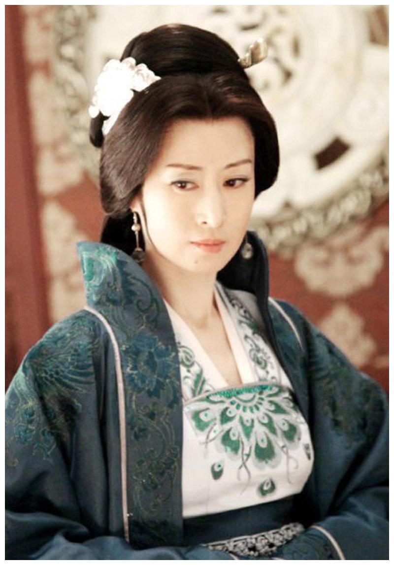 刘敏涛琅琊榜人物剧照静妃也是大佬