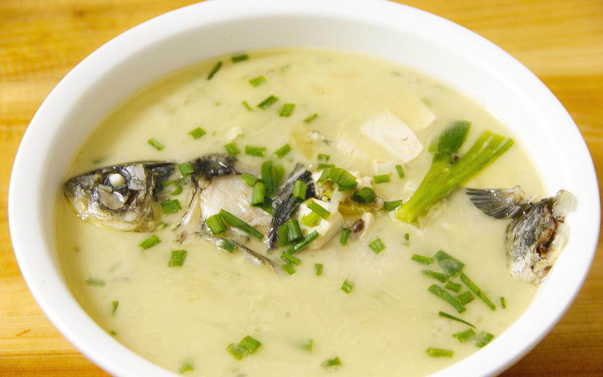 草鱼怎么做才好吃?清蒸草鱼 草鱼汤,既保持鱼的鲜味,又很美味