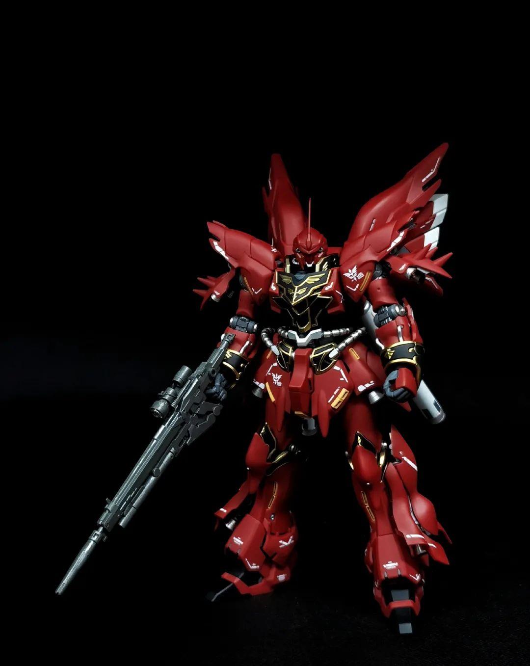 做的时候用了郡士xgm超级银补色,笔痕很小;骨架干扫提升了质感;用了