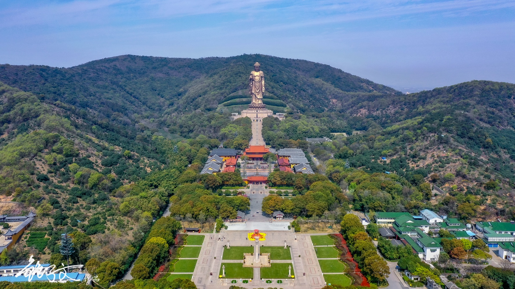 建筑几何之美,世界最大青铜佛像:无锡灵山大佛