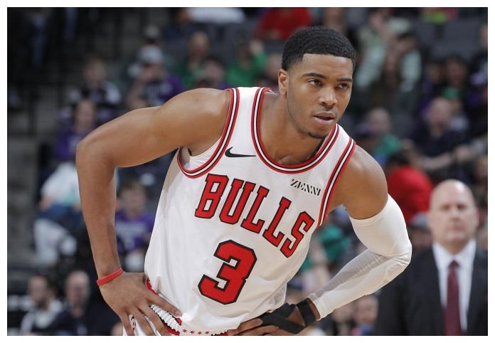 爵士一年底薪签下双能卫沙奎尔-哈里森