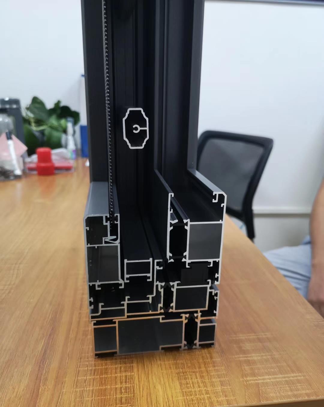 玻璃门窗缝隙整改的措施有哪些?