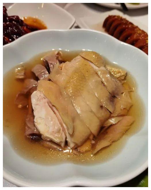 糟鸡,糟钵斗,糟毛豆……上海人夏天就好糟卤这一口