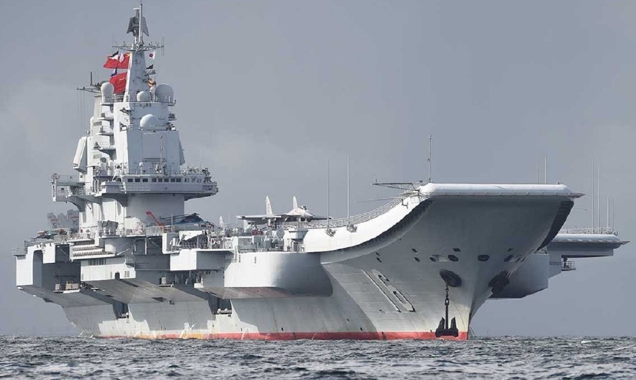 美专家：中国004超级航母对标美国福特级，但004仍不是核动力航母休闲区蓝鸢梦想 - Www.slyday.coM
