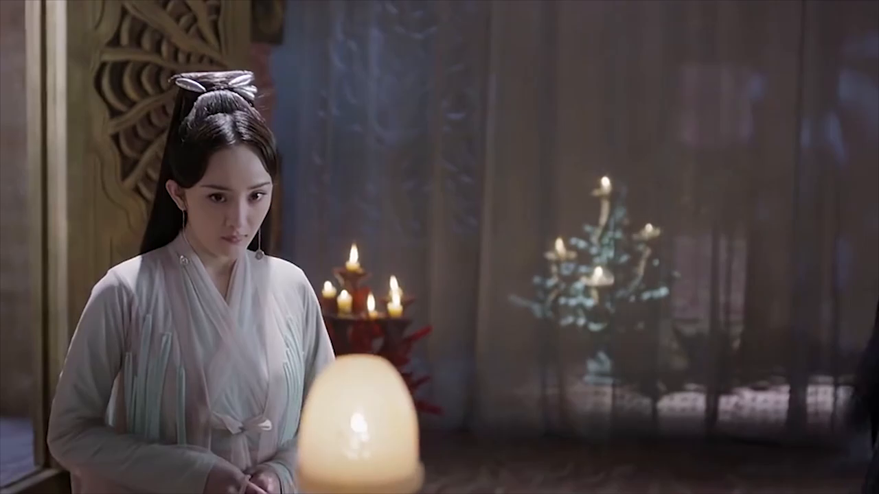 白浅感受到凡人气息,夜华一脸失落的坐着,两人缘分怕是尽了